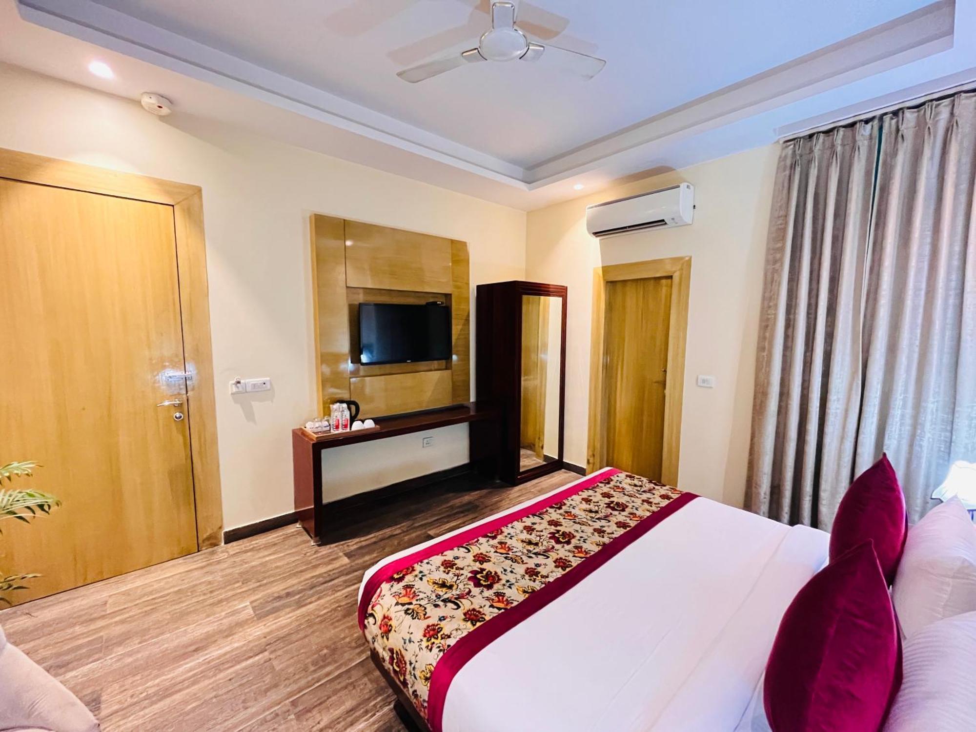 Hotel Banz Near Indira Gandhi Airport Delhi New Delhi Ngoại thất bức ảnh